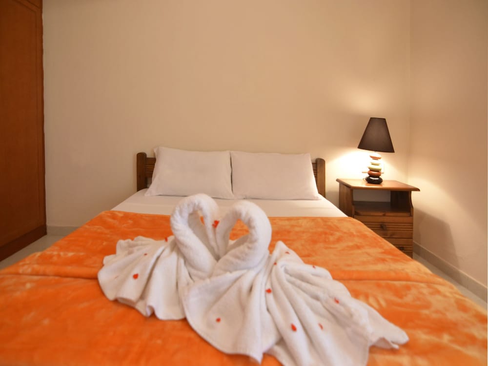 DIMITRA APARTMENTS