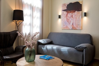 CONTESSA BOUTIQUE HOTEL