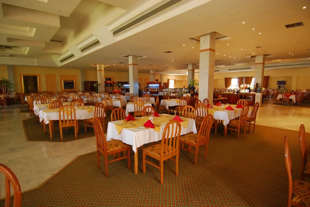 LAMAR RESORT ABU SOMA