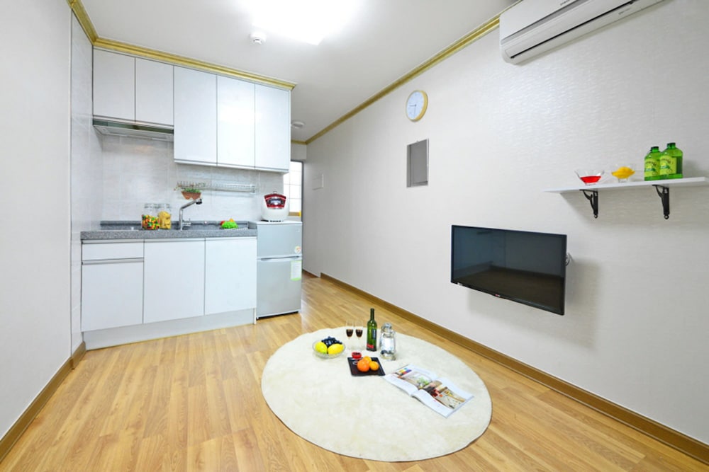 SAMCHEOK HAEMARU PENSION