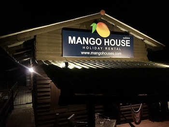 MANGO HOUSE SEAFRONT SUITES AND VILLAS