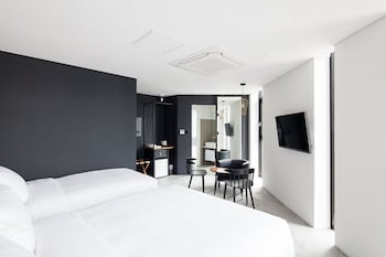 GANGNEUNG BOUTIQUE HOTEL BOMBOM