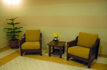 AQUAVISTA HOTEL & SUITES