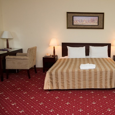 JUMBO HOTEL