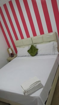 ROOMS 4 STAR
