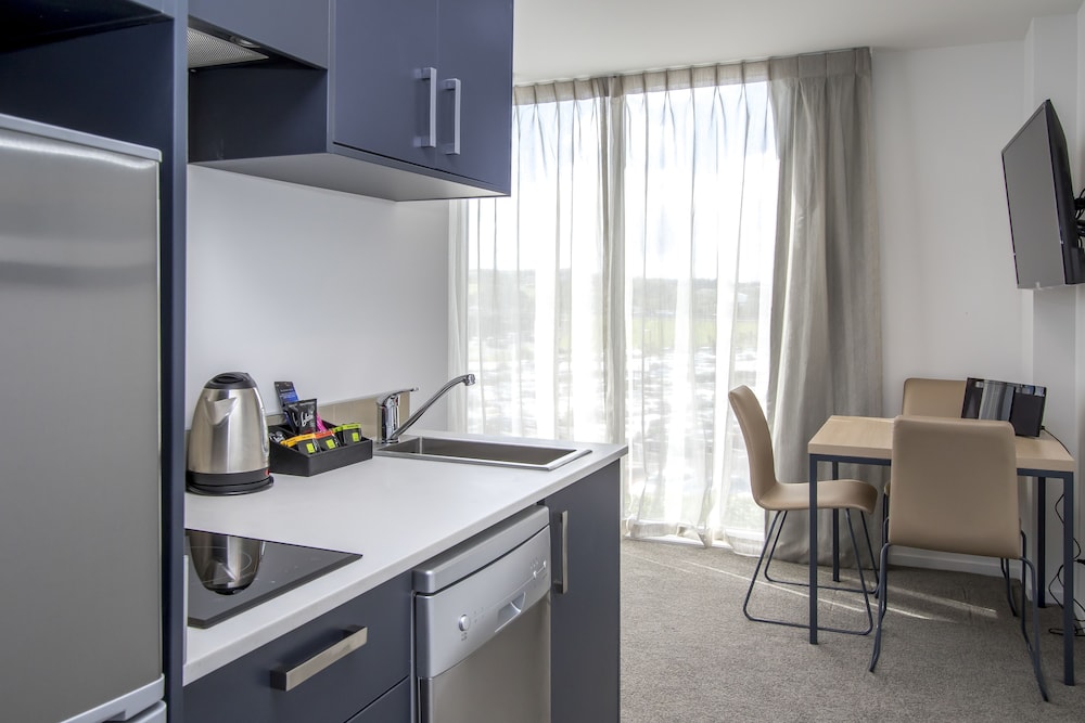RAMADA SUITES BY WYNDHAM MANUKAU