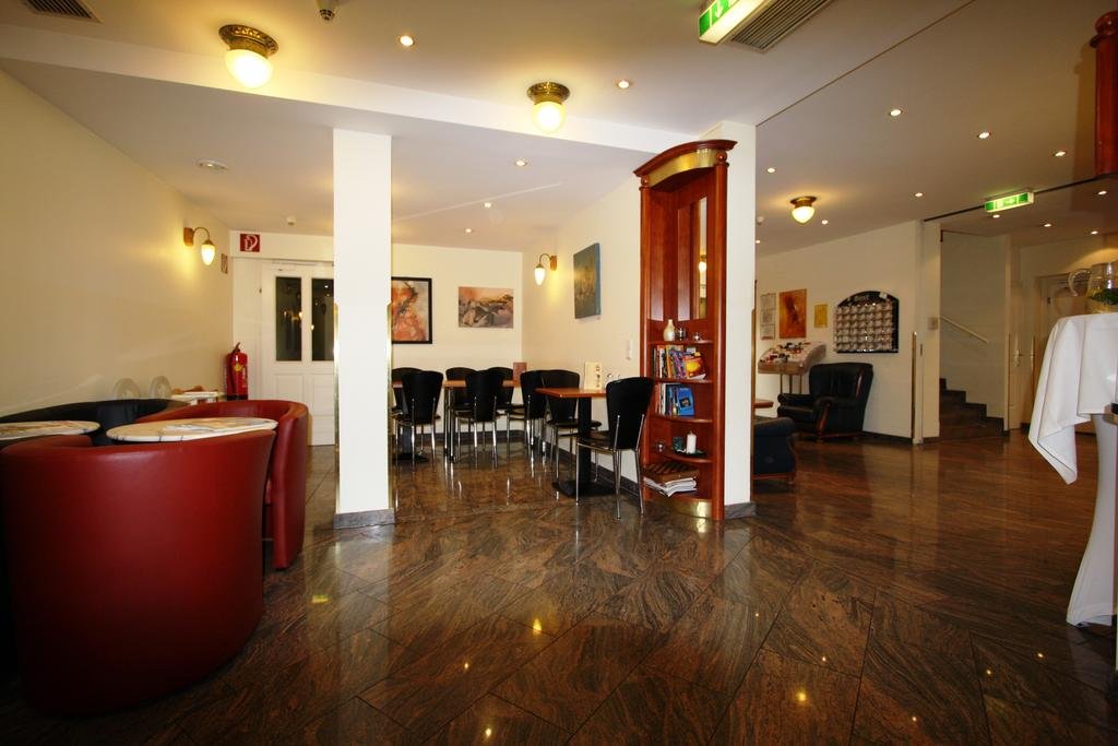 SUITE HOTEL 900M ZUR OPER