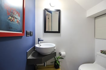 LAYLIE TULUM - TROPICAL 3 STORY CONDO WITH ROOFTOP