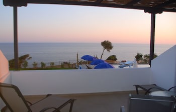 SAMOTHRAKI BEACH APARTMENTS AND SUITES HOTEL