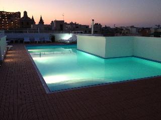 DAY'S INN HOTEL & RESIDENCE