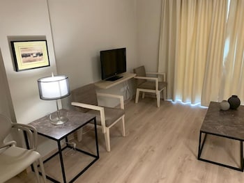 NAUTILUS TOURIST APARTMENTS