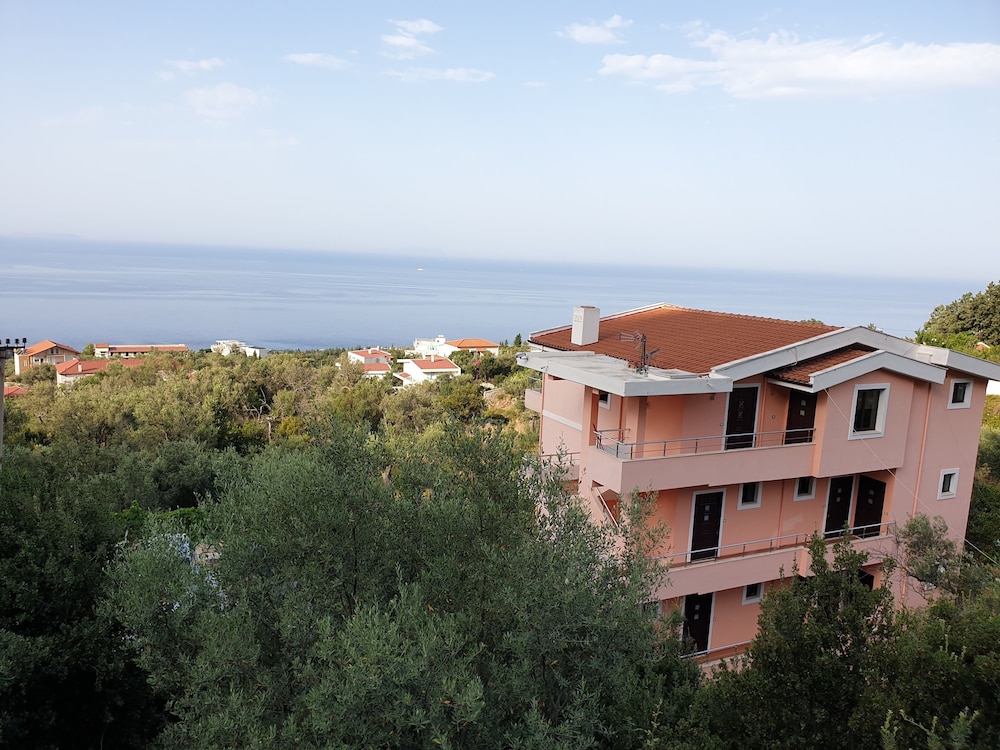 HOTEL IMPERIAL