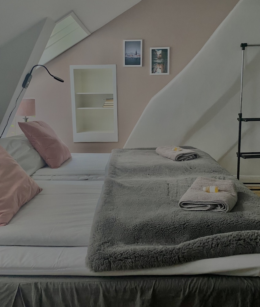 LILLA BRUNN - HOSTEL