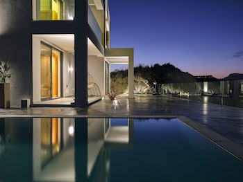 Sueo Luxury Villa
