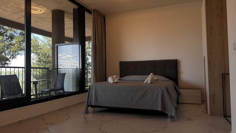PUGLIA PROMENADE APARTMENT 5