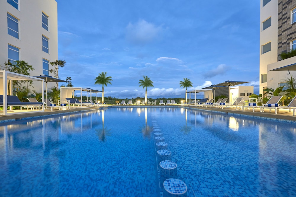 City Plus Cancun Aeropuerto Riviera