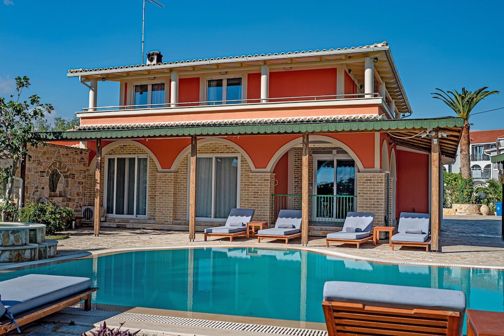 dal travel AMOR VILLA