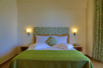 dal travel AKROTIRI BEACH RESORT amp; SPA - ADULT FRIENDLY