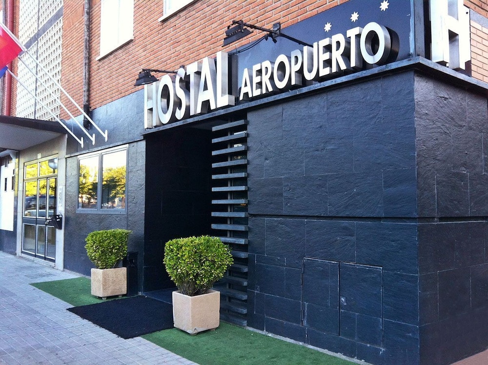 HOSTAL AEROPUERTO