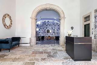 TANDEM PALACIO ALFAMA SUITES
