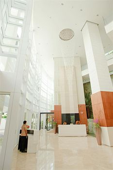 DUSIT SUITES HOTEL RATCHADAMRI BANGKOK