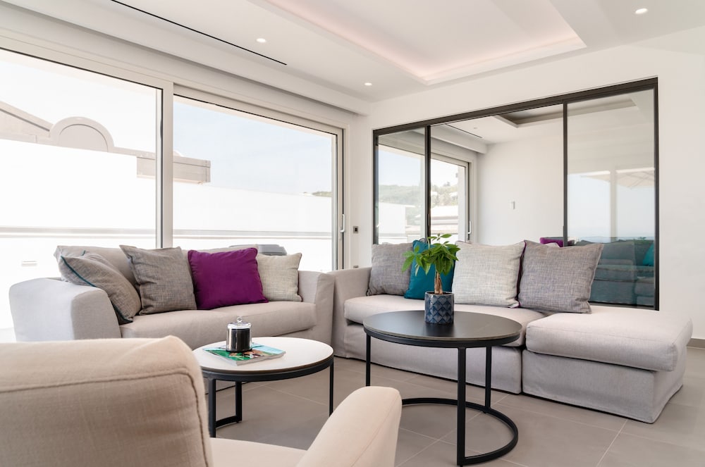 BALIA SUITES