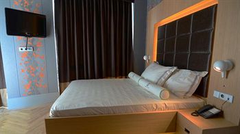 AMADI PARK HOTEL