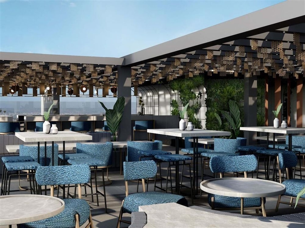 MERCURE LARNACA BEACH RESORT