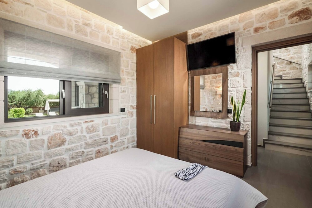 Villa Azure Palatial