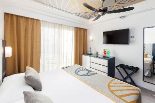 Hotel Riu Vistamar  All Inclusive