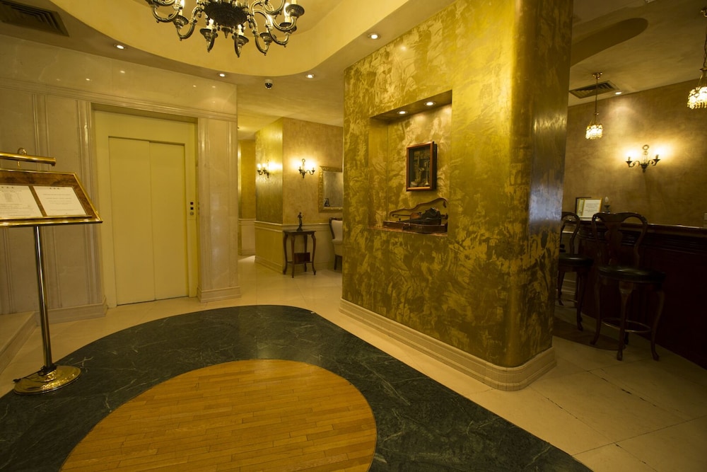 HOTEL OPERA BY ZEUS INTERNATIONAL