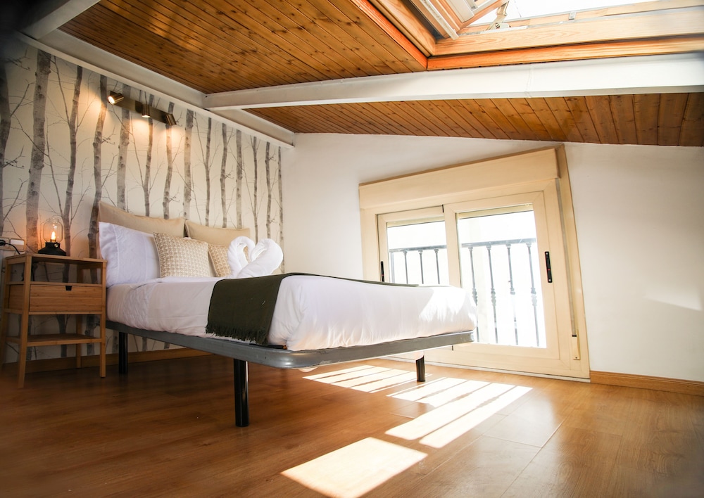 APARTAMENTOS SOL