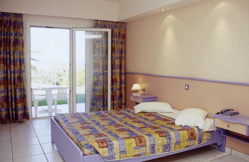 dal travel IBISCUS CORFU
