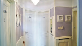 VONDELPARK HOUSE BED&BREAKFAST