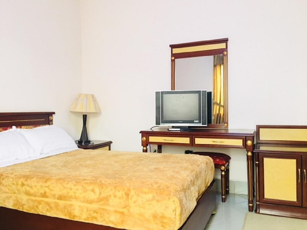 ELIZA HOTEL