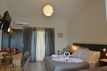 dal travel RIPOSO STUDIOS AND APARTMENTS