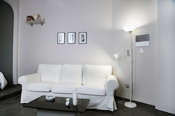 Hellenic Hospitality House