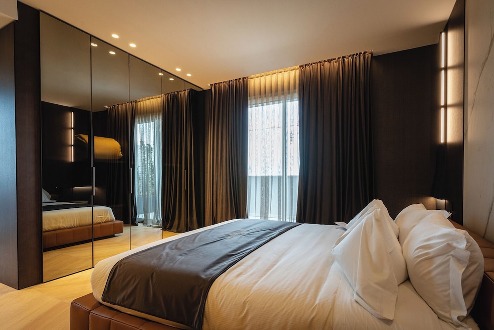 GREEN PARK PENTHOUSE SUITE amp POOL
