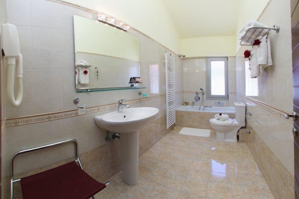 dal travel BELLE VIEW HOTEL