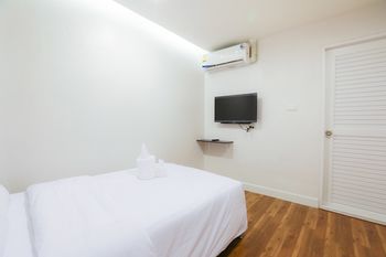 METRO HOTEL