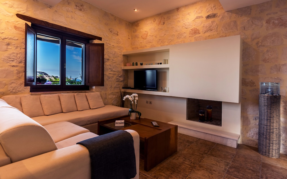 Exensian Villas And Suites