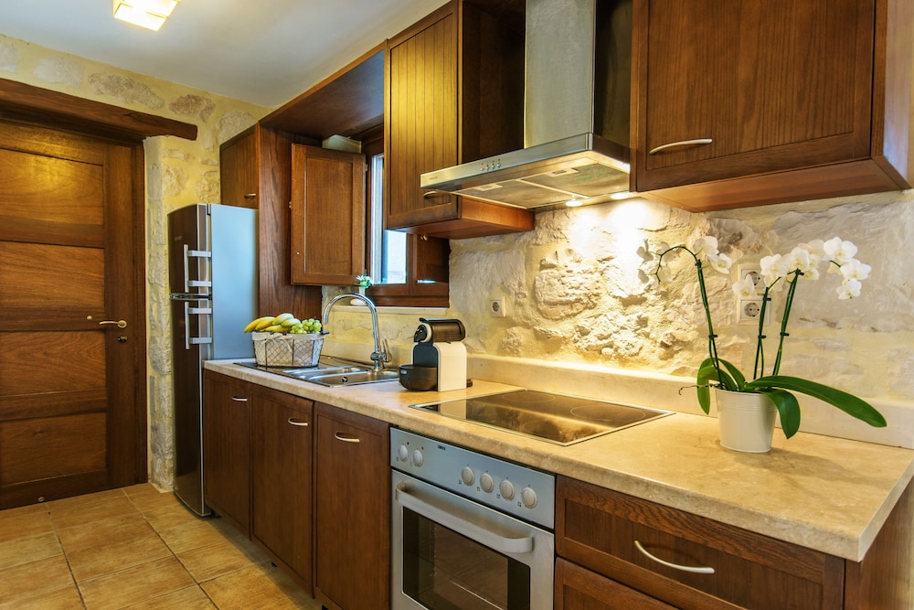 Exensian Villas And Suites