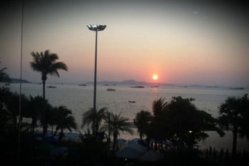 The Beach Front Resort Pattaya  Sha Plus