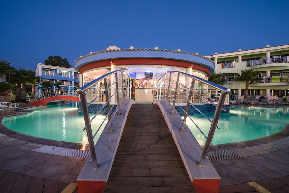 Caretta Beach Resort Amp Waterpark