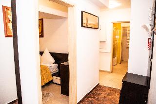 Club Onix Apartments