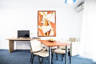 Club Onix Apartments