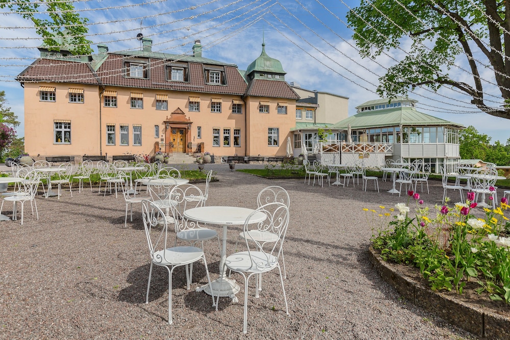 SASTAHOLM KONFERENS HOTEL