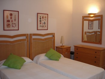 Apartamentos Benal Beach Group