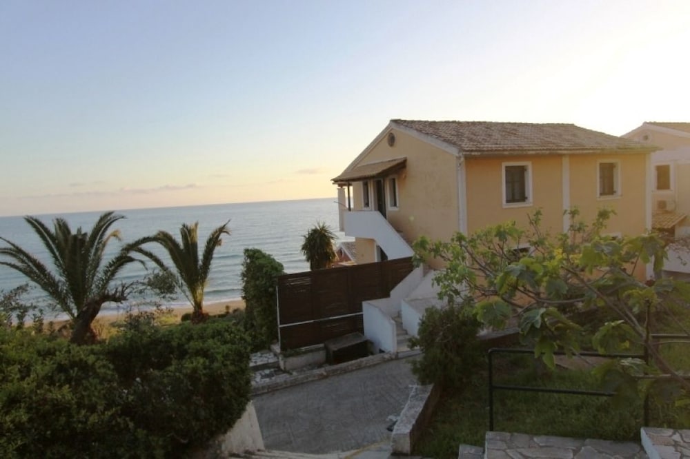 dal travel CORFU ISLAND APARTMENT 67