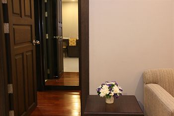 ROYAL SUITE HOTEL